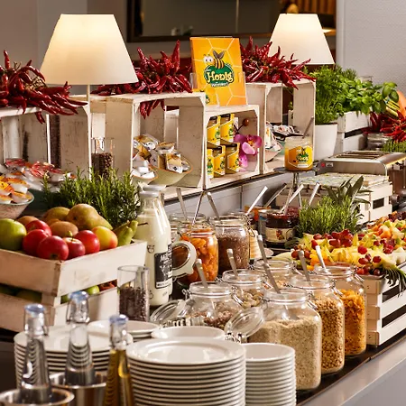 Hafen, An Ihg Düsseldorf