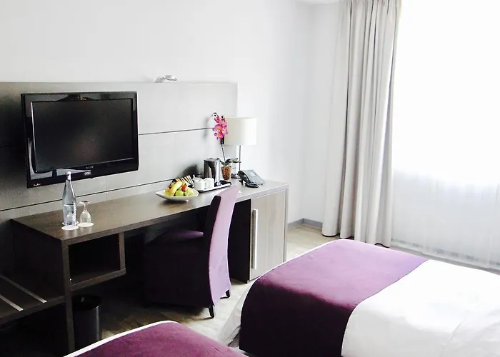 Hafen, An Ihg 4* Düsseldorf