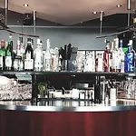 Hafen, An Ihg Szálloda