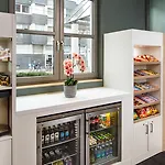 Szálloda Hafen, An Ihg Düsseldorf