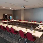 Hafen, An Ihg Szálloda Düsseldorf