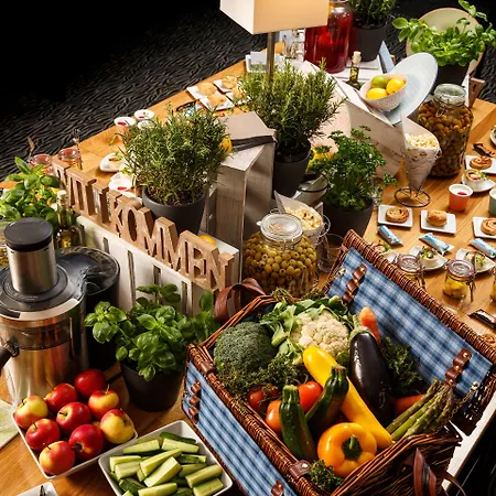 Hafen, An Ihg Hotel 4*