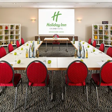 Hafen, An Ihg מלון דיסלדורף