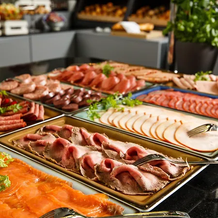 Hafen, An Ihg Hotel 4*