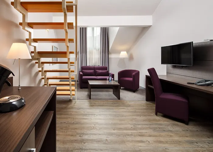 Hafen, An Ihg Дюссельдорф