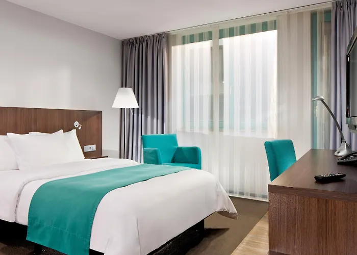 Hafen, An Ihg Отель Дюссельдорф