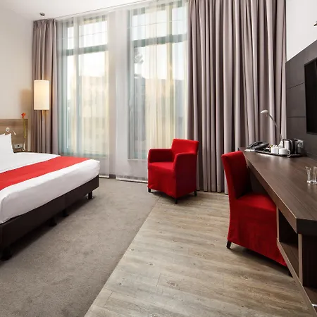 Szálloda Hafen, An Ihg