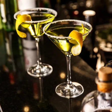 Hafen, An Ihg Szálloda