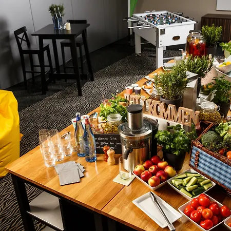 Szálloda Hafen, An Ihg 4*