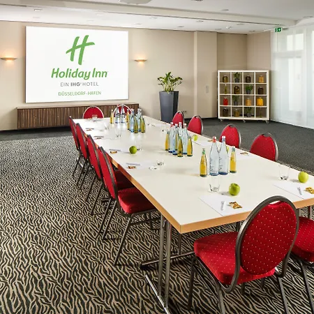 Hafen, An Ihg Düsseldorf