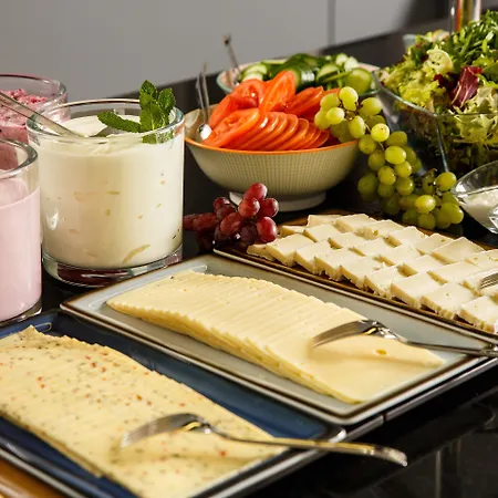 Hafen, An Ihg Szálloda 4*