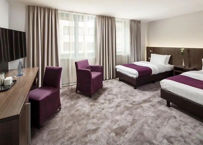 Hafen, An Ihg فندق 4*